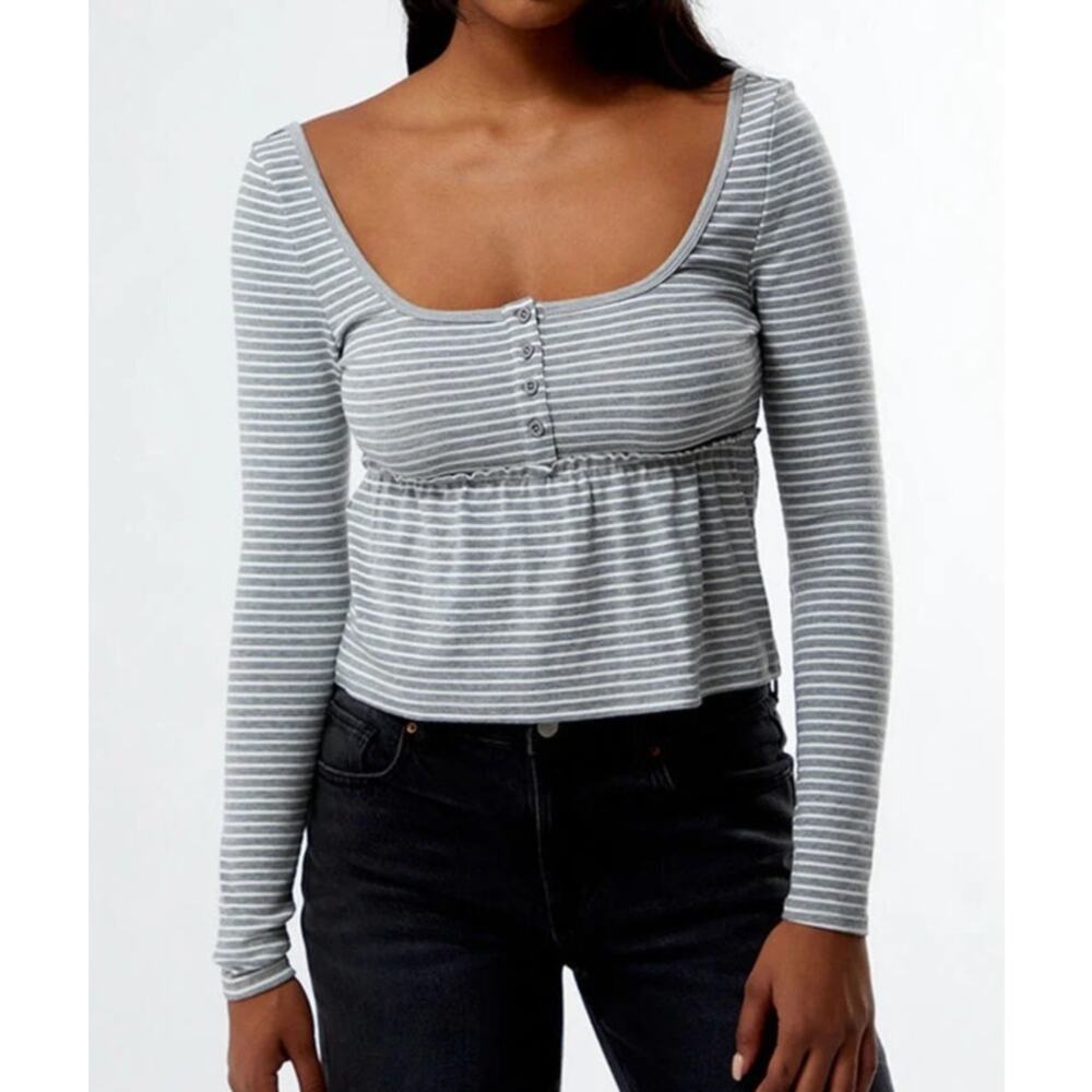 PacSun Y2K Babydoll Henley Long Sleeve Top Small Grey Striped Bella Swan Indie